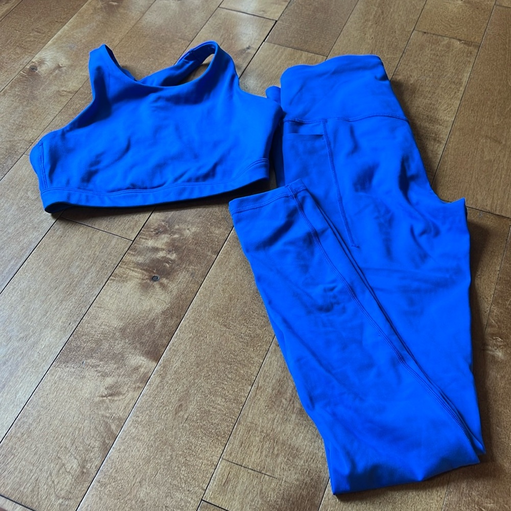 Gap Fit - royal blue leggings & sports bra